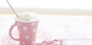 Jak zrobić gorącą czekoladę Starbucks?