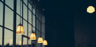 Czym najlepiej czyścić szyby w akwarium?