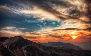 Ile godzin tygodniowo pracuje się we Francji?