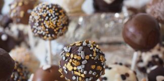 Ile kalorii ma cukierek Milky splash Toffee?